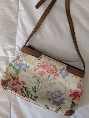 RELIC Vintage Floral Tapestry Crossbody Bag Cottagecore Faux Leather Trim Purse